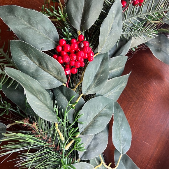 CHRISTMAS WREATH Holiday Wreath Cherry Blossom - Picture 2 of 6